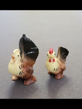 Ceramic Rooster & Hen Figurine - 2 "